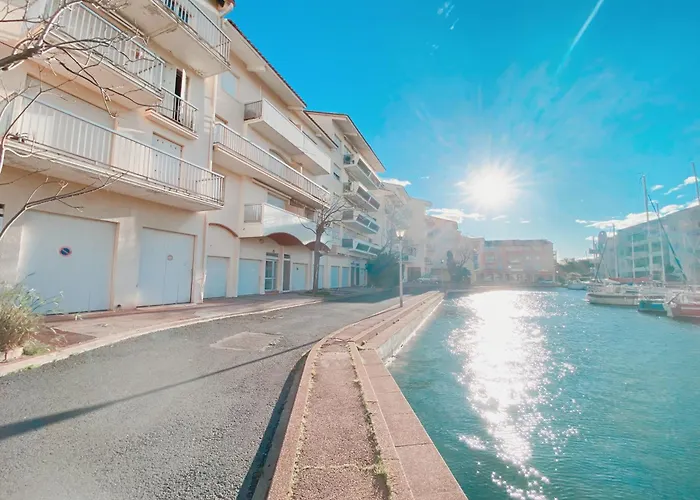 Superbe T2 au calme avec balcon sur la marina - 10